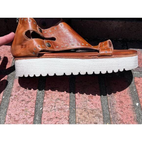 Bed Stu Soni Distressed Leather Zip Up Soni Platform Gladiator Sandal Size 9. - Picture 14 of 17